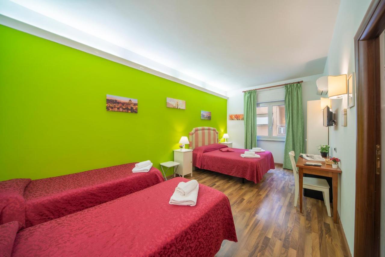 Gregorio'S Rooms Roma Esterno foto