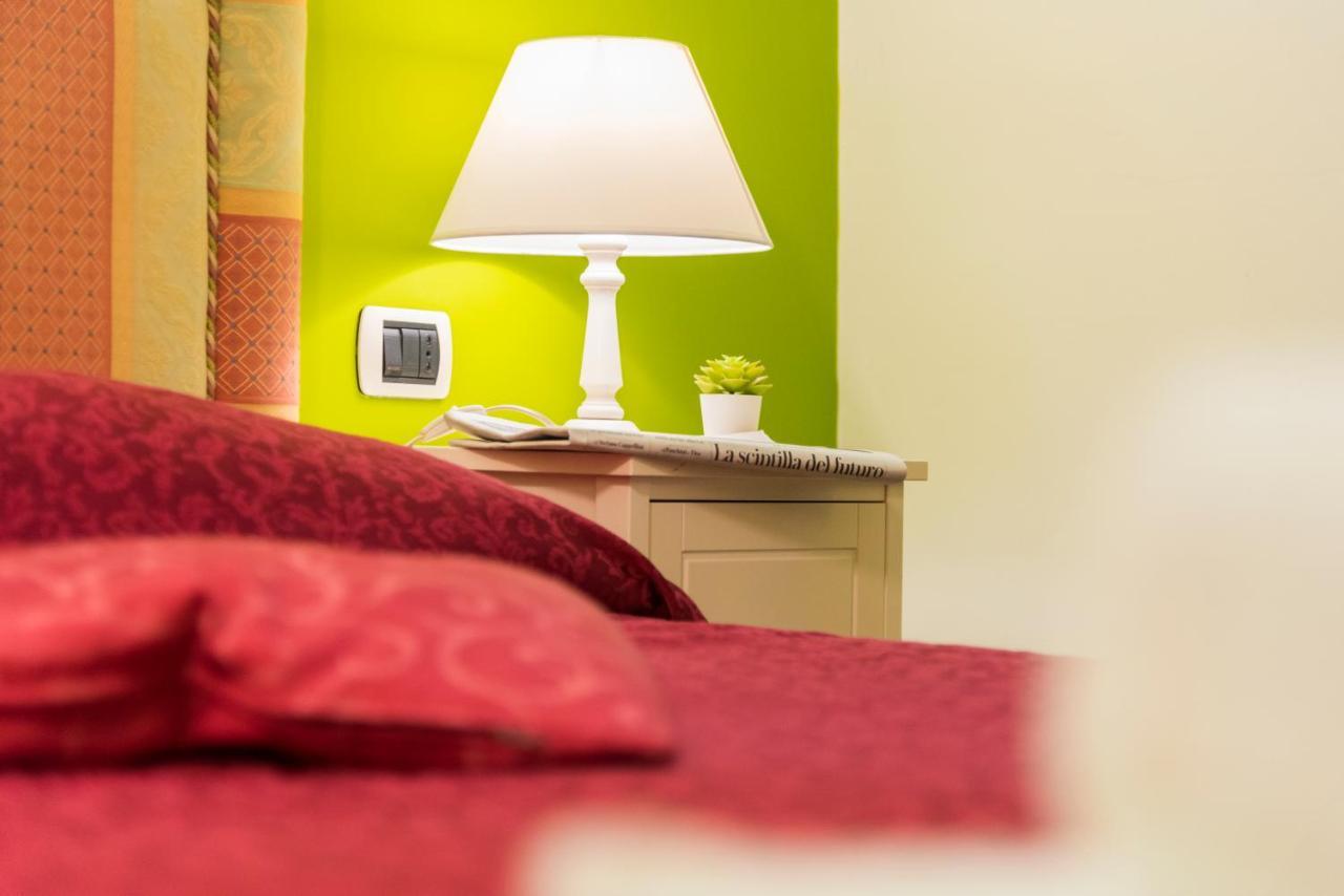 Gregorio'S Rooms Roma Esterno foto