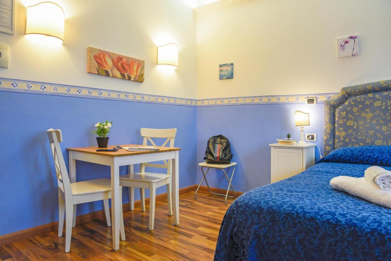 Gregorio'S Rooms Roma Esterno foto