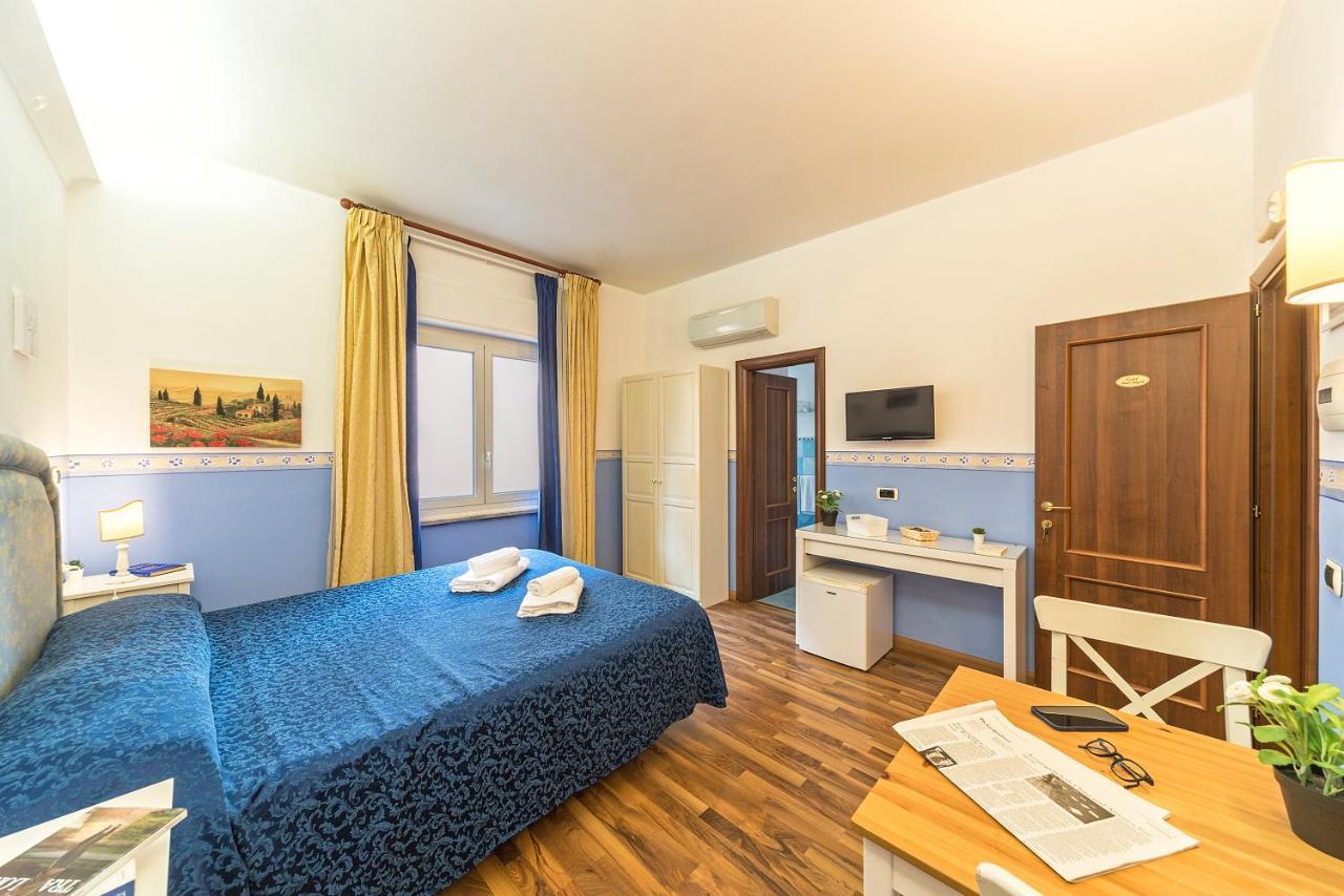 Gregorio'S Rooms Roma Esterno foto