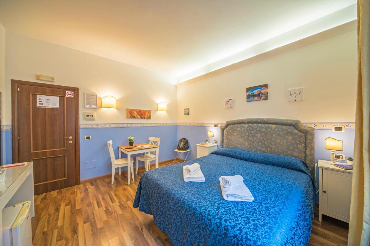 Gregorio'S Rooms Roma Esterno foto